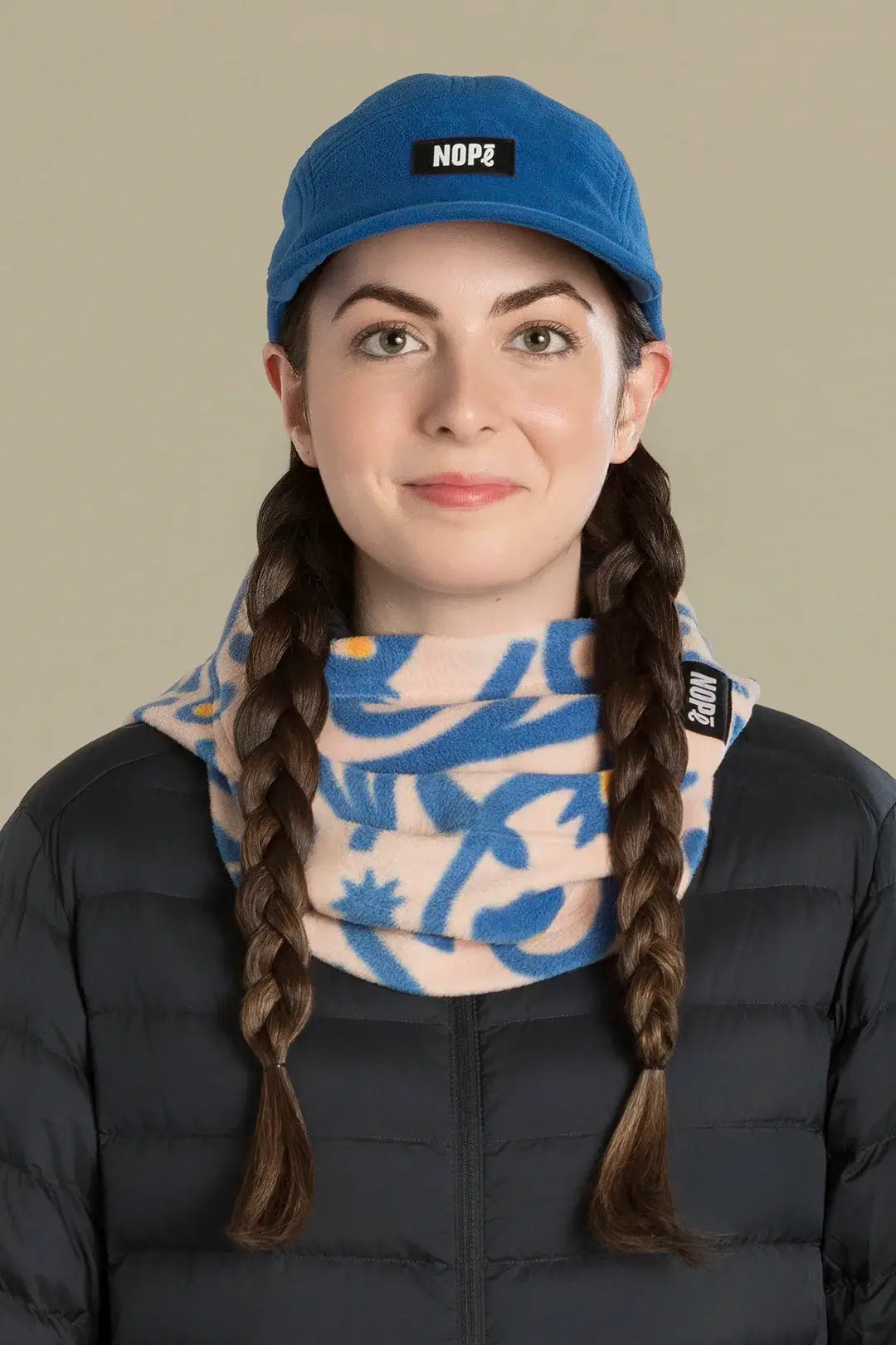 capuche pour adulte nopé de couleur flore bleue avec casquette bleue
