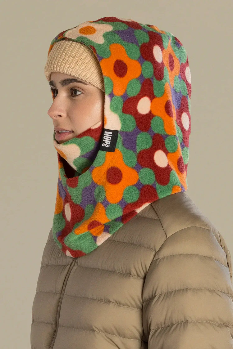 capuche pour adulte nopé de couleur jardin automne avec beanie crème