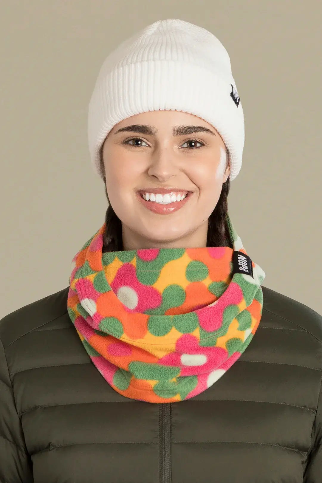 capuche pour adulte nopé de couleur jardin printemps avec beanie blanc