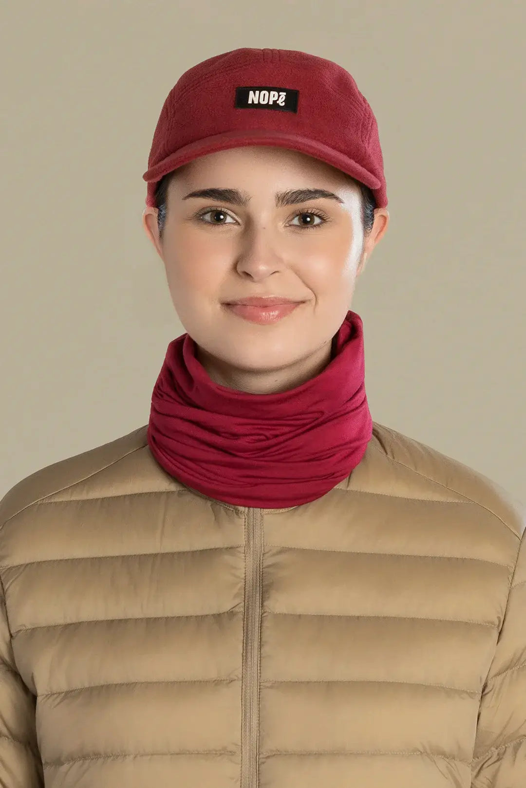 casquette polaire nopé et cache-cou nopé de couleur minerai