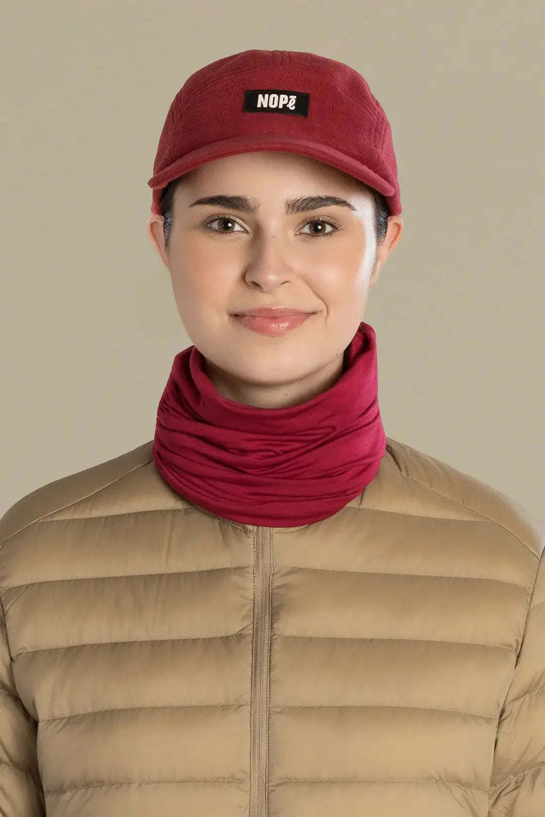 casquette polaire nopé et cache-cou nopé de couleur minerai