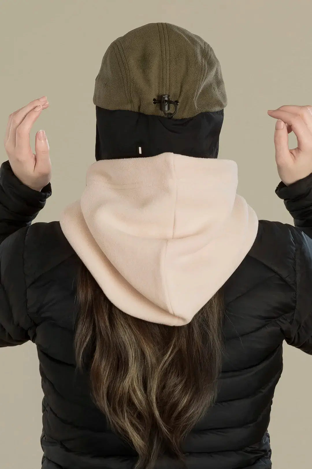 casquette trappeur nopé pour adulte de couleur kaki avec capuche crème