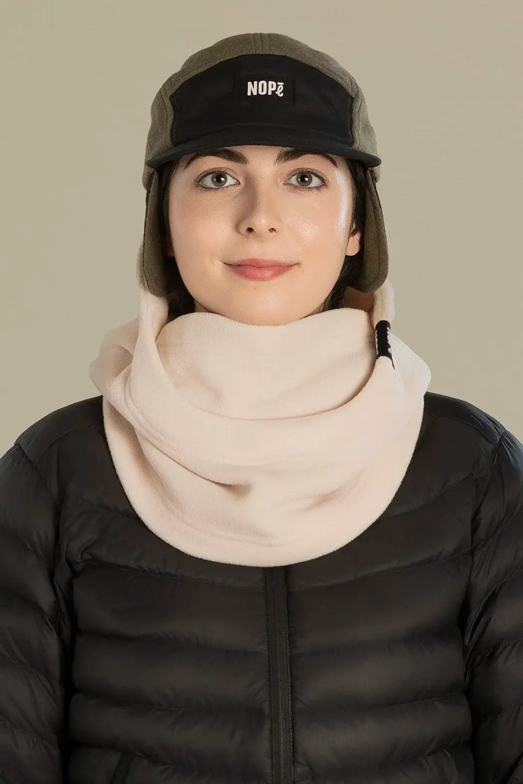 casquette trappeur nopé pour adulte de couleur kaki avec capuche crème