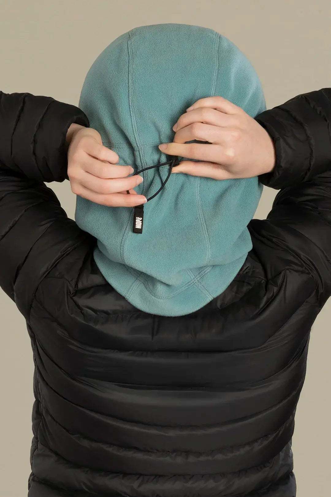 surcapuche pour adulte nopé de couleur acier