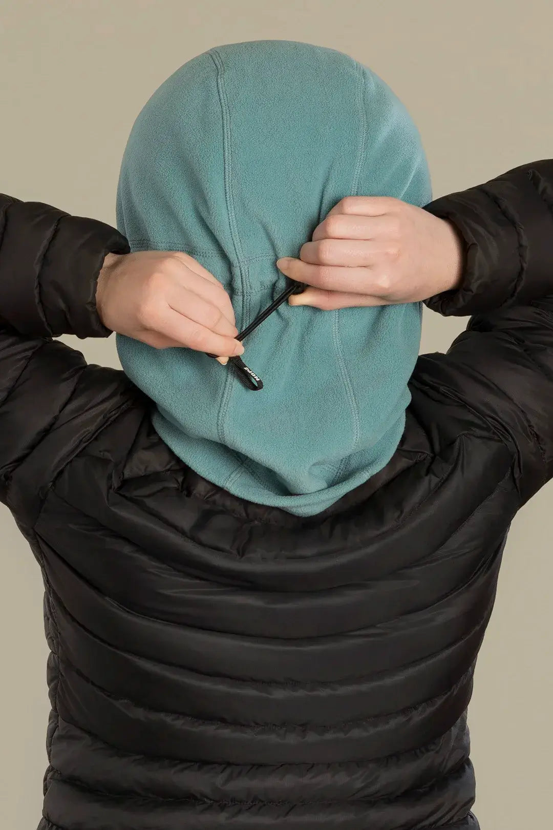 surcapuche pour adulte nopé de couleur acier