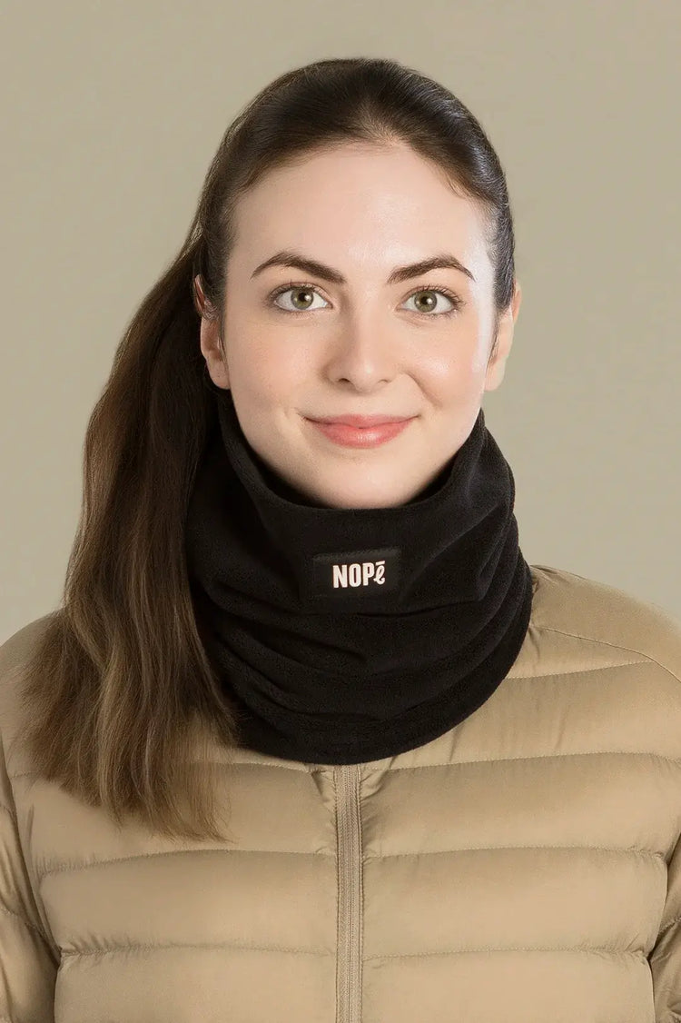 tuque convertible nopé de couleur noire