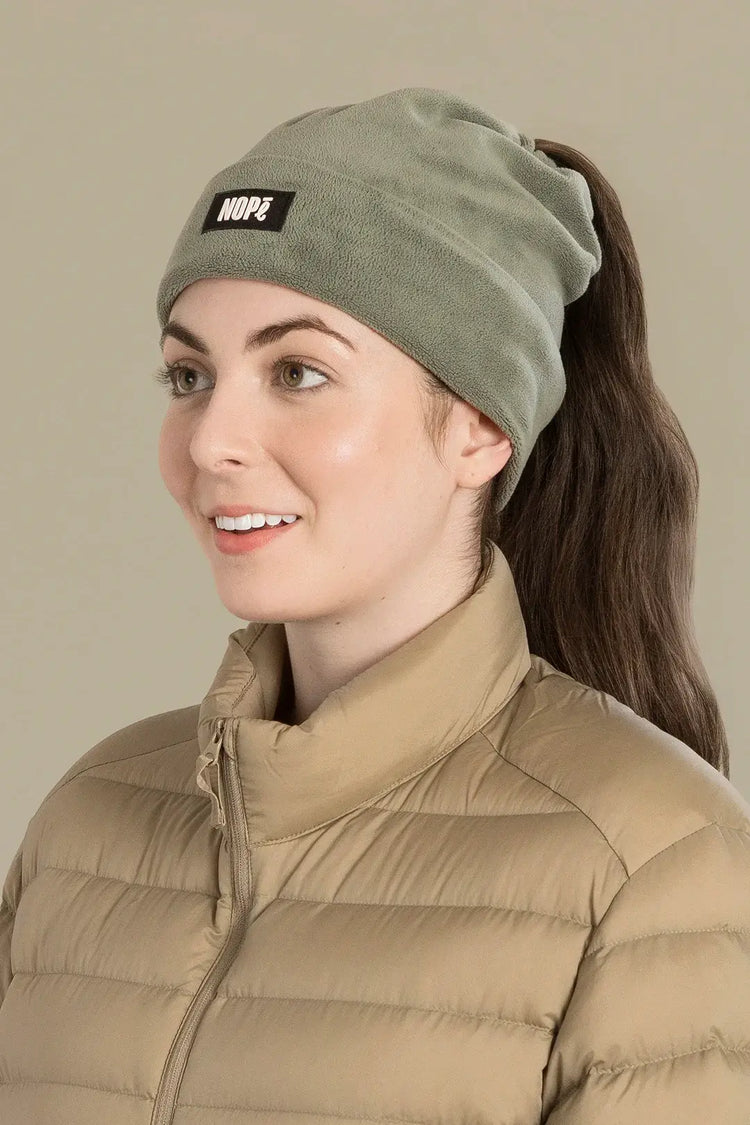 tuque convertible nopé de couleur bleu sauge