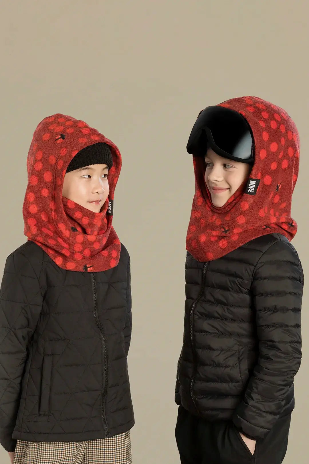 capuche et surcapuche pour enfant nopé de motif coccinelle