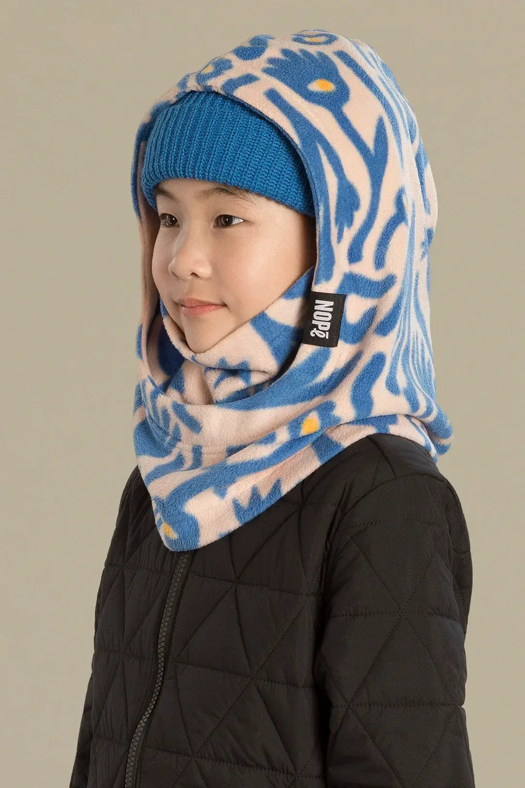 capuche pour enfant nopé de couleur flore bleue avec beanie bleue bleuet