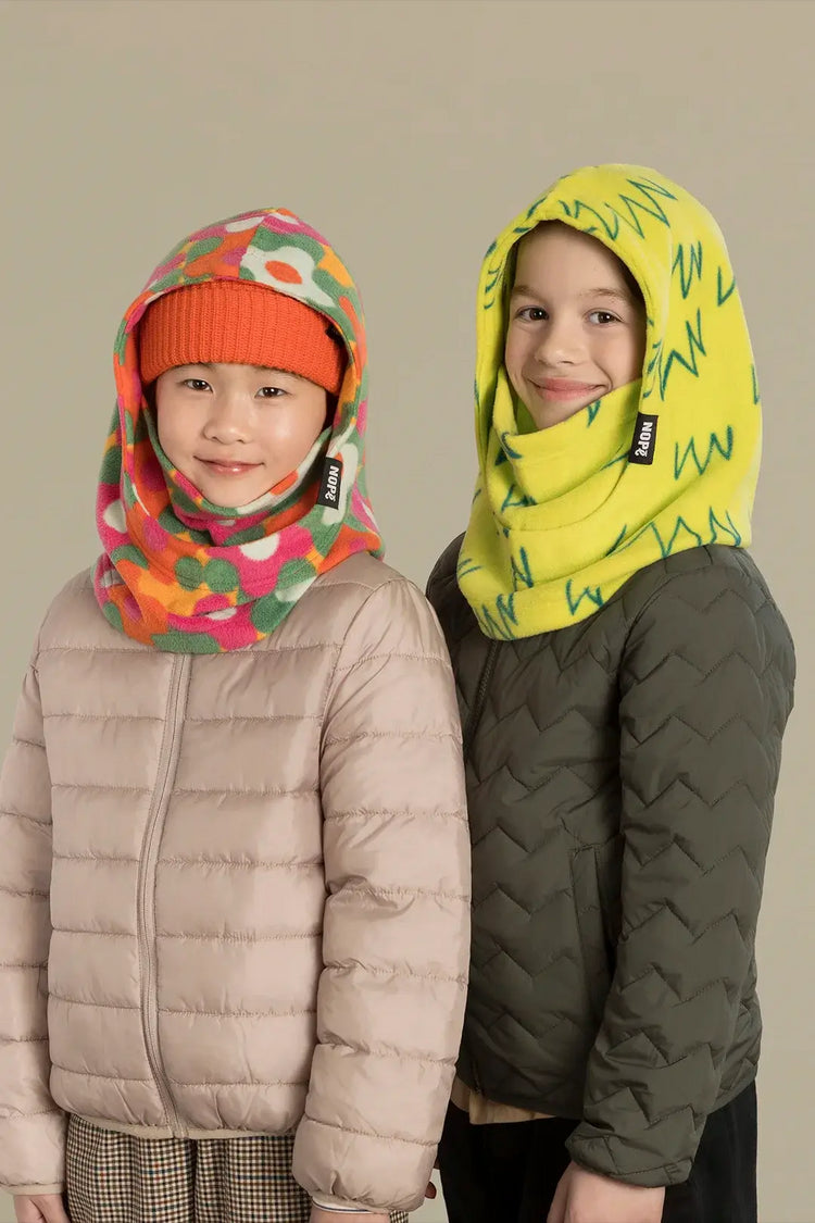 capuche pour enfant nopé de couleur jardin printemps et yéti vert avec un beanie tangerine