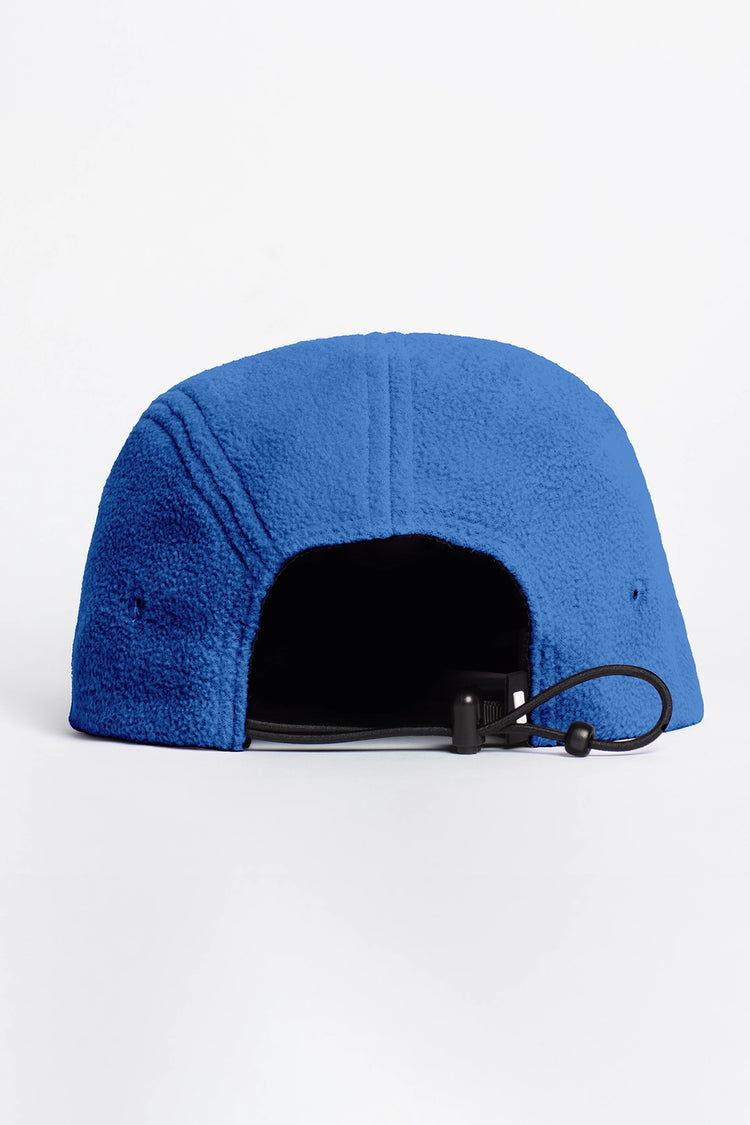 casquette polaire nopé de couleur bleu bleuet