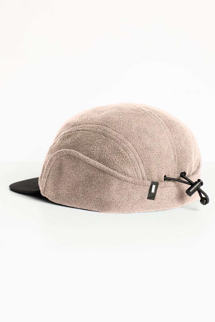 casquette trappeur nopé de couleur crème