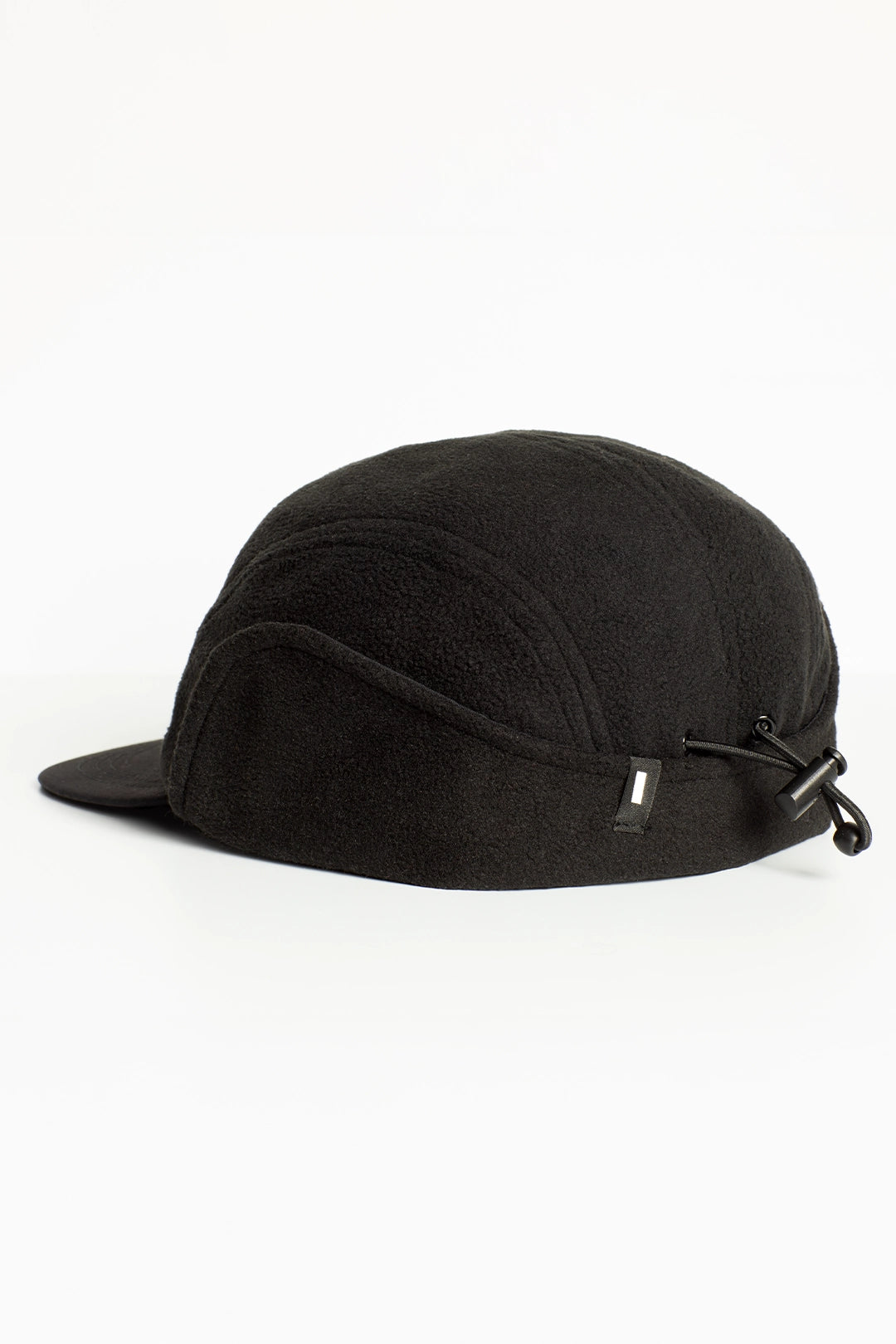 casquette trappeur nopé de couleur noire