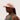 femme casquette sommet pêche nopé
