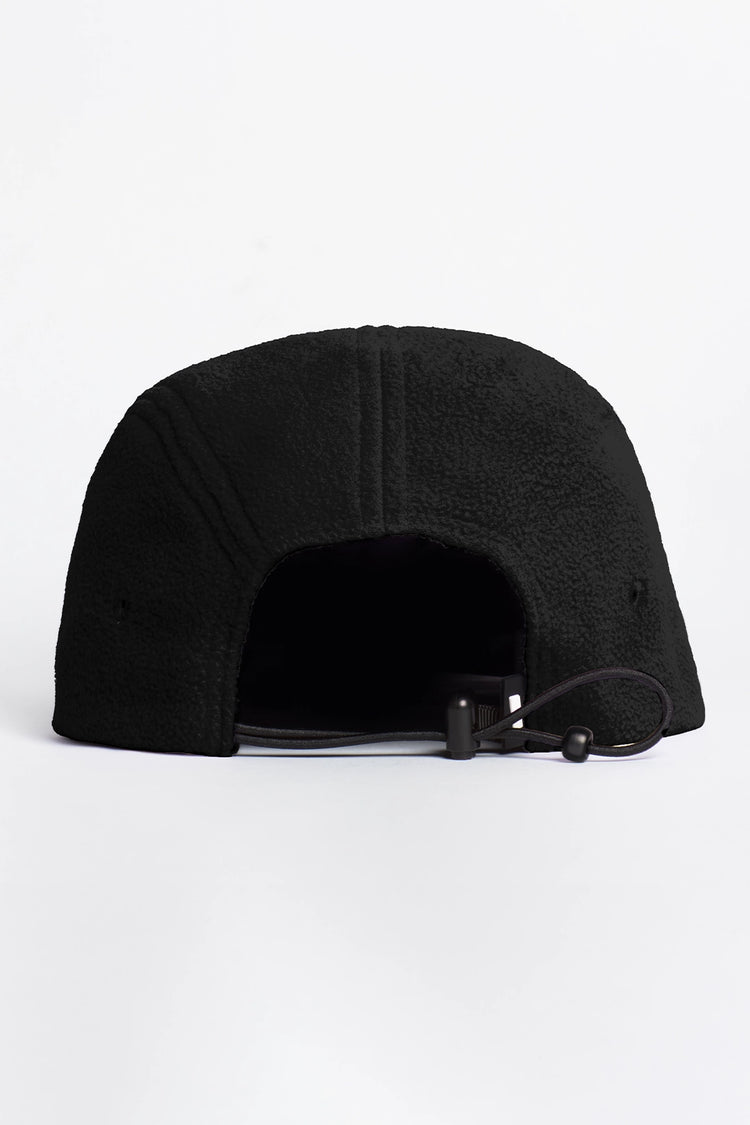 casquette polaire nopé de couleur noir