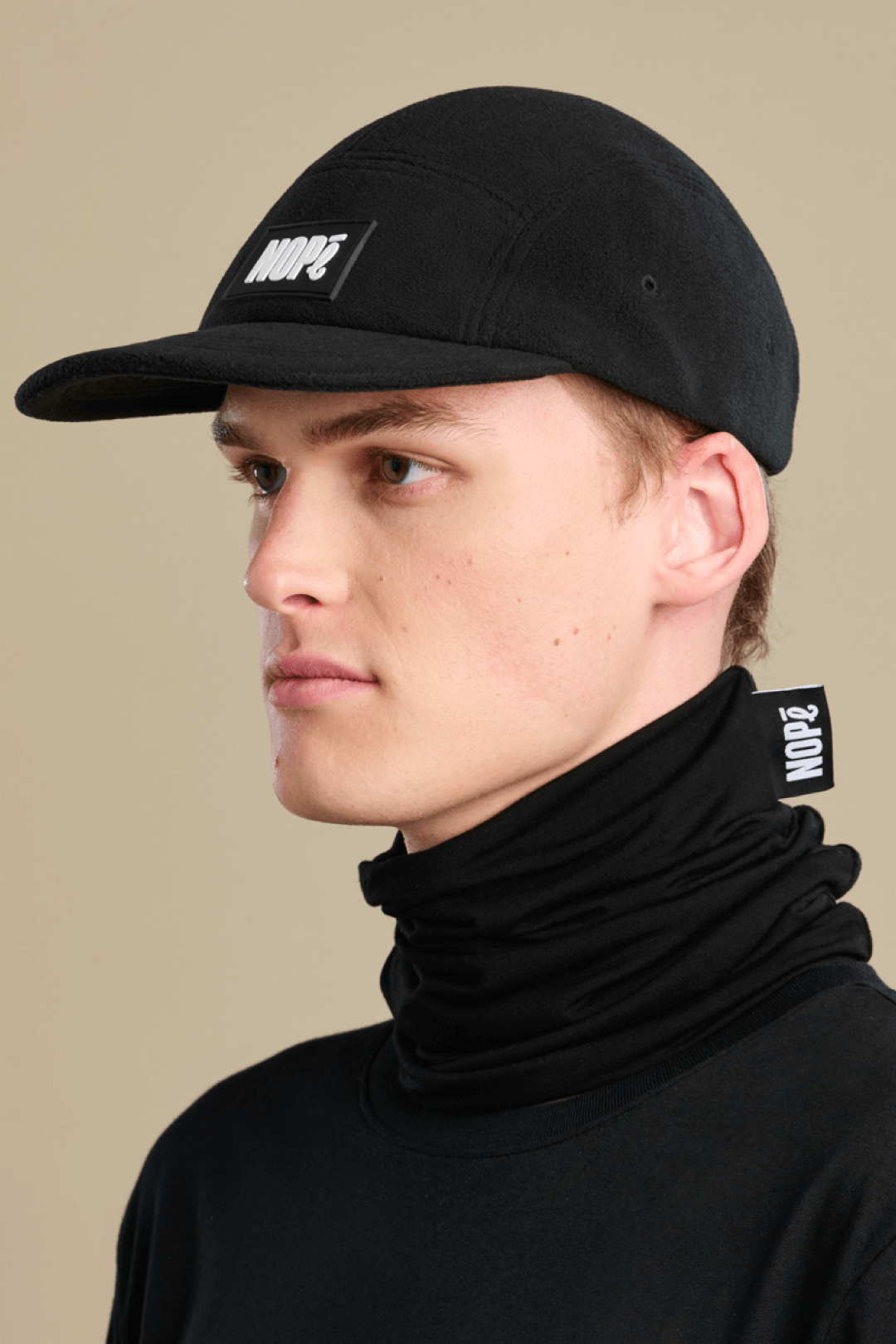 FLEECE CAP — BLACK