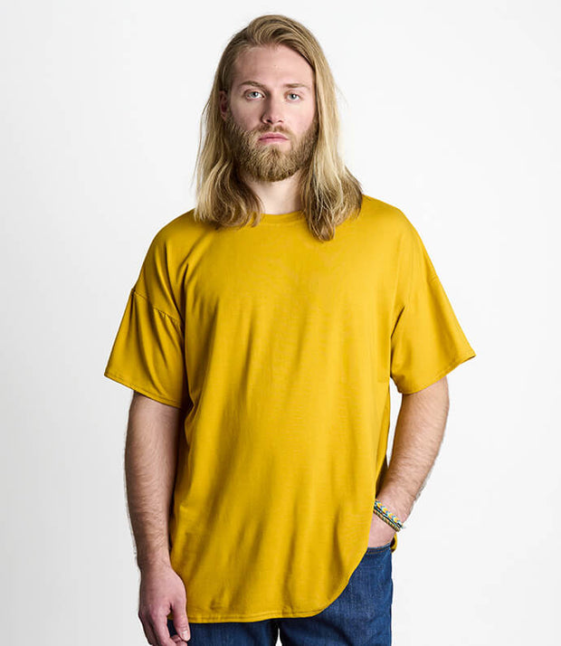 T-shirt boyfriend jaune - face